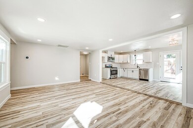 1224 N Roosevelt Ave, Fresno, CA 93728 - photo 5