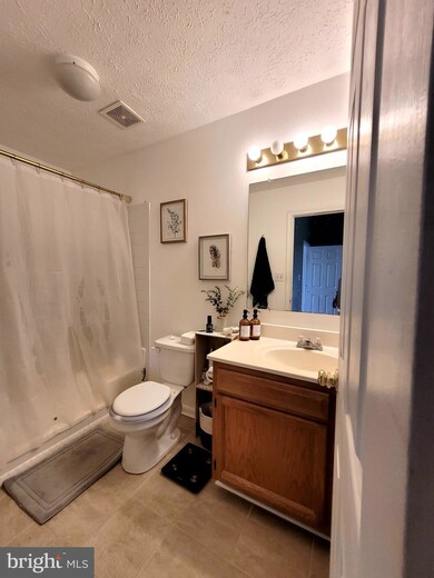 303 Tolbelt Ct, Stafford, VA 22554 - photo 4