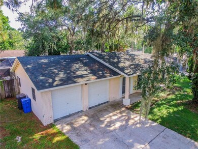 8008 W Elm St, Tampa, FL 33615 - photo 4