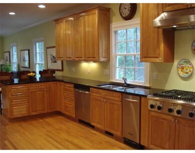 14 Beechwood Rd unit 14, Wellesley, MA 02482 - photo 3