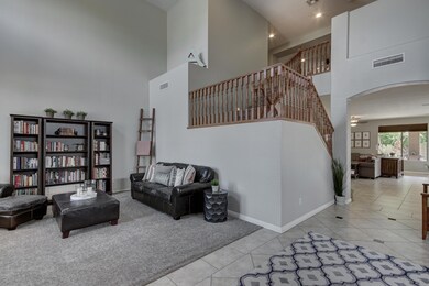 2118 N Calvin Cir-15