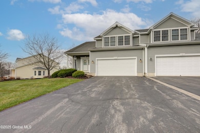 52 Oakmont St, Schenectady, NY 12309 - photo 4