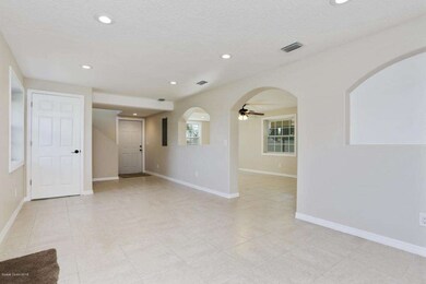 5_foyer