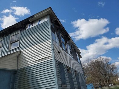 15 Kenyon St, Springfield, MA 01109 - photo 4