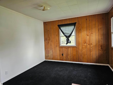 214 W Victoria St, Hale, MI 48739 - photo 7