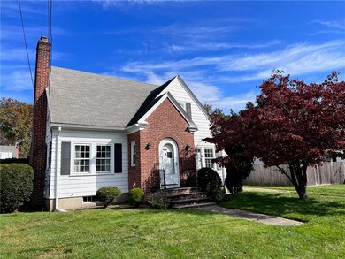 30 Forest Ave, Cranston, RI 02910 - photo 2