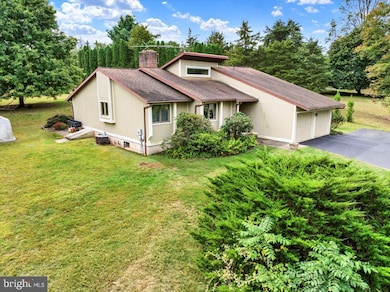 5189 Sweitzer Rd, Mohnton, PA 19540 - photo 3