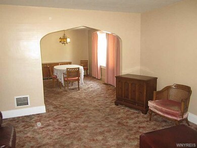 Dining Room. Lower