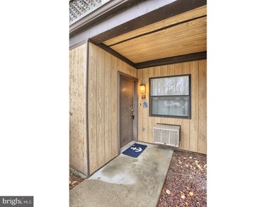 1334 W Wyomissing Ct unit I, West Lawn, PA 19609 - photo 2