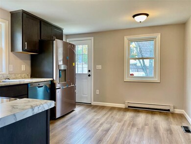 17 Townhouse Rd unit 19, Allenstown, NH 03275 - photo 3