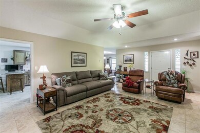 220 De la Cruz St, Weatherford, TX 76085 - photo 6