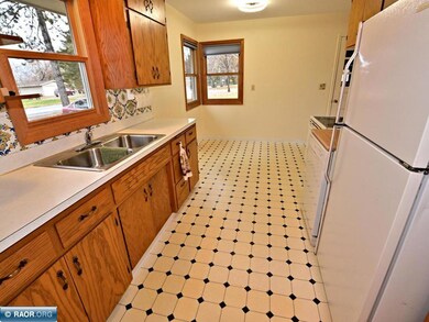 821 Willow Ln, Grand Rapids, MN 55744 - photo 5