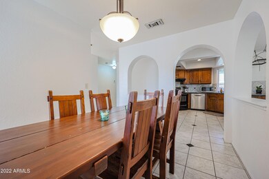 1307 S 30th St, Mesa, AZ 85204 - photo 2