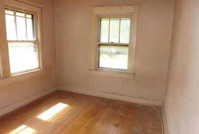 7103 College Ave, Kansas City, MO 64132 - photo 5