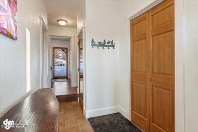 09-Front Entry_SLS_-2671