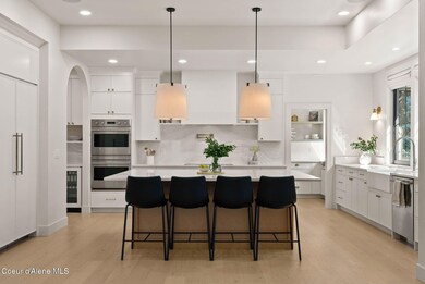 Beautiful Open Kitchen