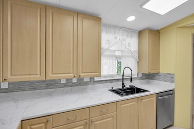 7850 SE Shenandoah Dr, Hobe Sound, FL 33455 - photo 7