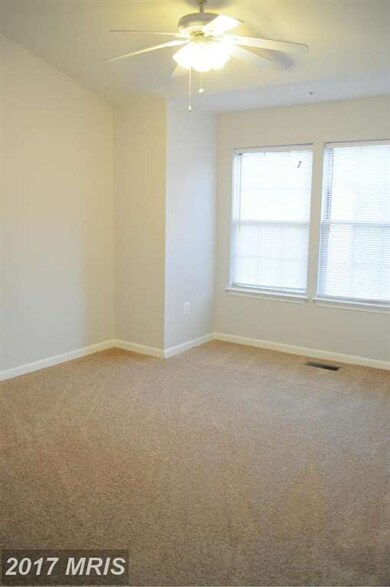 10506 Elders Hollow Dr, Bowie, MD 20721 - photo 7