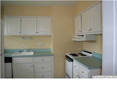 530 State Route 71 unit 5A, Spring Lake, NJ 07762 - photo 2