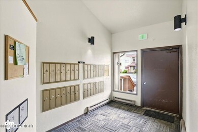 10260 JAMESTOWN #25