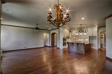 2325 Semillon Way, Edmond, OK 73012 - photo 7