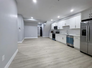 83 Essex St unit 301, Lawrence, MA 01840 - photo 6