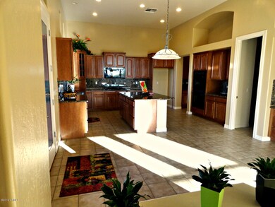 Eat In Kitchen