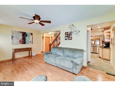 823 Lambert Ave, Mount Ephraim, NJ 08059 - photo 2