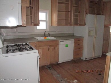 113 Cedar Ave, North Middletown, NJ 07748 - photo 2