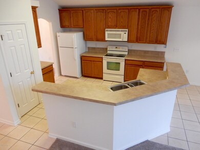Kitchen-8180