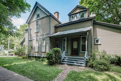 140 Campbell side porch