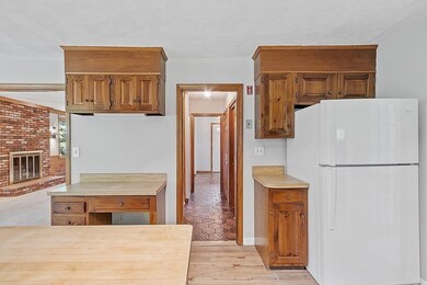 340 Foster St, North Andover, MA 01845 - photo 6