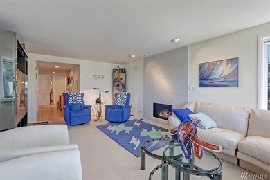 500 Seamont Ln unit 301, Edmonds, WA 98020 - photo 5