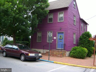 54 E 4th St, New Castle, DE 19720 - photo 2