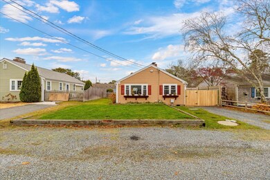 18 Holiday Ln, Dennis Port, MA 02639 - photo 2