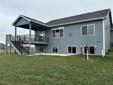 9639 Watermeadow Cir, Johnston, IA 50131 - photo 4