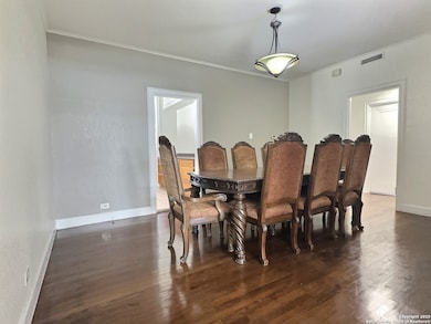 119 E Ridgewood Ct unit 1, San Antonio, TX 78212 - photo 4