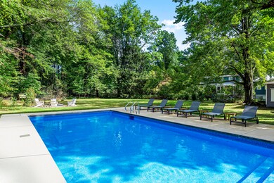 9689 Union Pier Rd, Union Pier, MI 49129 - photo 2