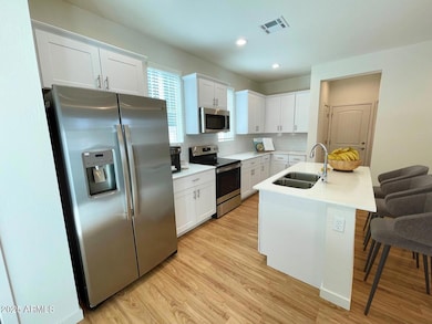 814 E Roma Ave unit 2, Phoenix, AZ 85014 - photo 7