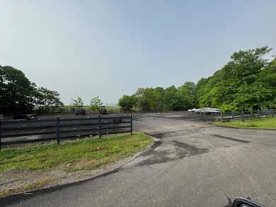 55 Paradise Aly, Russell Springs, KY 42642 - photo 6