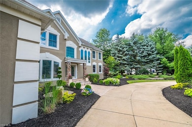 451 Berwick Cir, Aurora, OH 44202 - photo 4