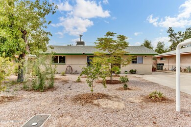 17 E Loma Linda Blvd-25