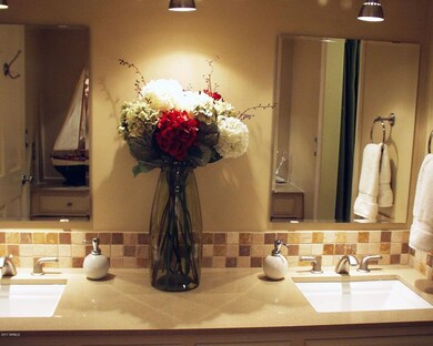 8-bath 2