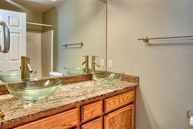 151 Orchardview Ave, Central Point, OR 97502 - photo 7