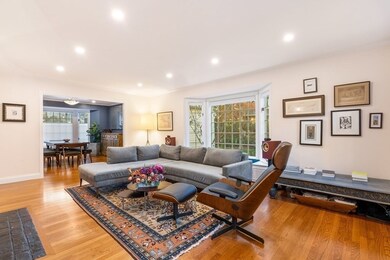 30 Irving St, Brookline, MA 02445 - photo 5