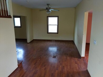 1933 10th St, Des Moines, IA 50314 - photo 3