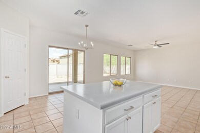 5_Kitchen