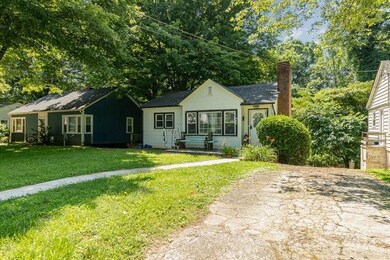 454 Reynolda Dr, Statesville, NC 28677 - photo 2