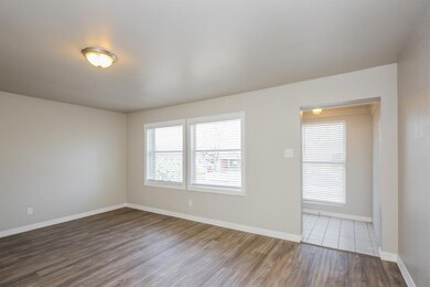 500 Crandle Dr, Fort Worth, TX 76108 - photo 3