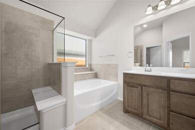 909 Eloise Ln, Cleburne, TX 76033 - photo 6